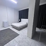 Dinar Apartments